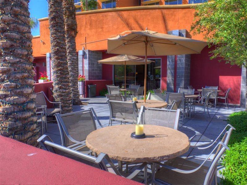 Holiday Inn Express & Suites Phoenix - Midtown, An Ihg Hotel Eksteriør bilde